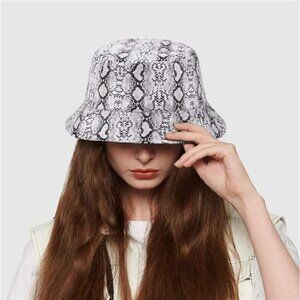 Cute Bucket Hat Reversible Double-Side-Wear Snack